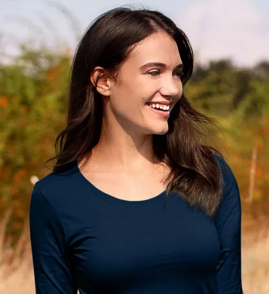 Dames T-shirt met lange mouwen - Diepere ronde halslijn