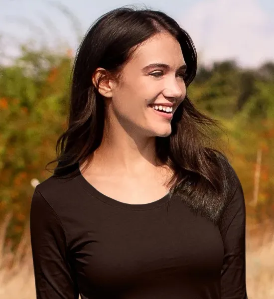 Dames T-shirt met lange mouwen - Diepere ronde halslijn