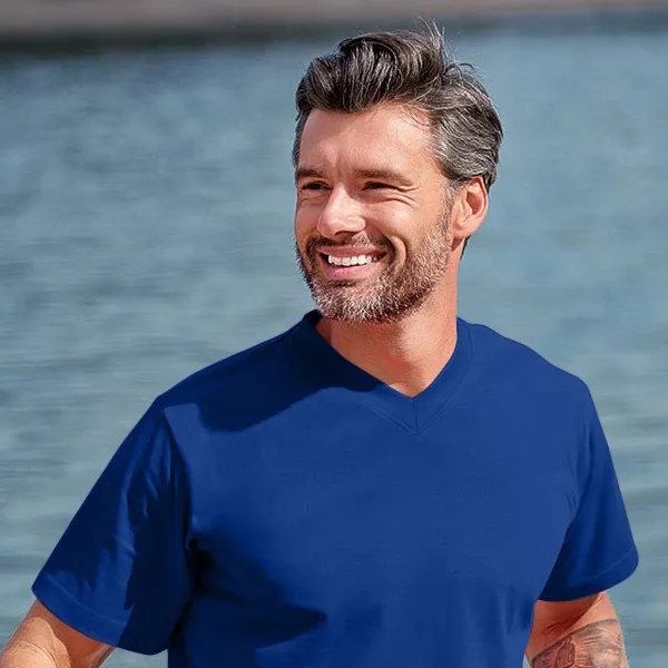 T-shirt met korte mouwen, middelzwaar - V-hals