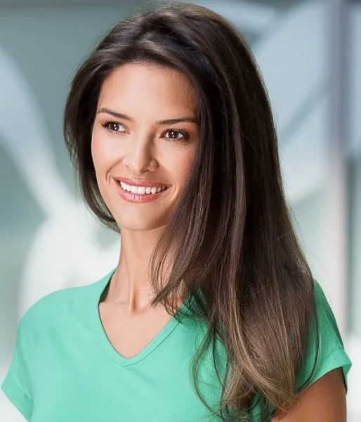 Dames slim fit T-shirt met raglanmouwen - Diepe V-halslijn