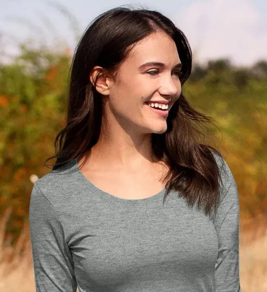 Dames T-shirt met lange mouwen - Diepere ronde halslijn